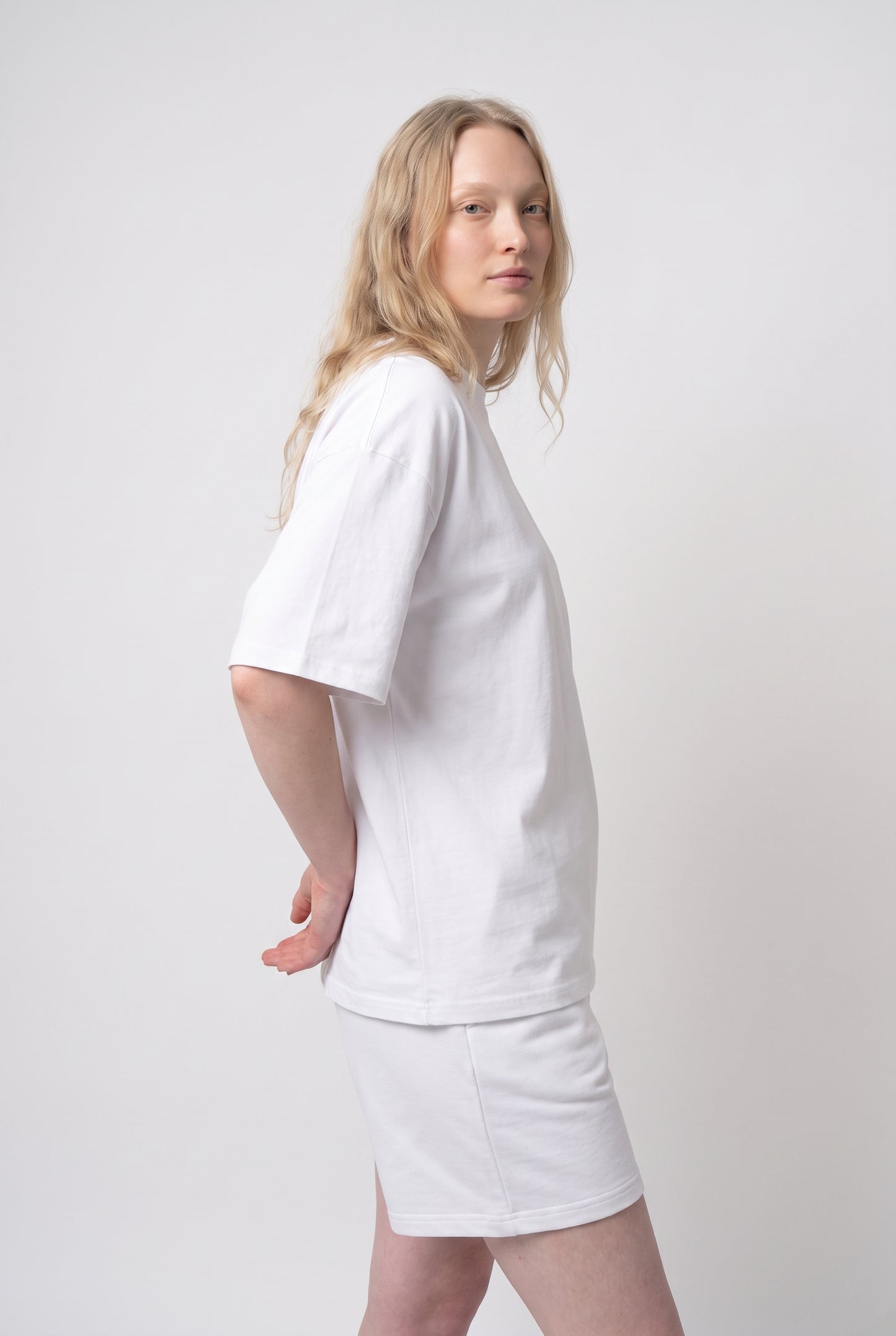 SIGNATURE BOXY T-SHIRT